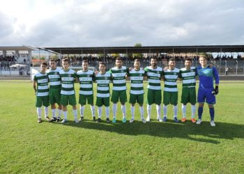 CALCIO – Un palo per parte e poco più. Omnia Bitonto bloccata sullo 0-0 a Corato