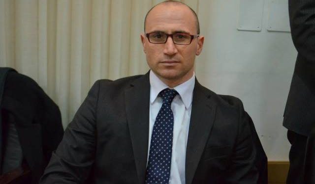 Toscano: “Perchè non si adotta un sistema democratico per la scelta del candidato sindaco?”