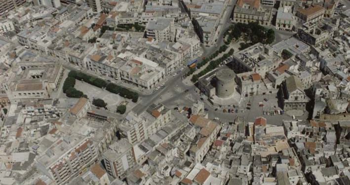 “Dopo 5 anni di vuoto, l’amministrazione ricorda l’Urbanistica a poche settimane dalle elezioni”