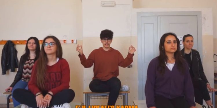 “Liceali’s Karma”, la vita da studente raccontata dagli alunni del Classico-Linguistico “C.Sylos”