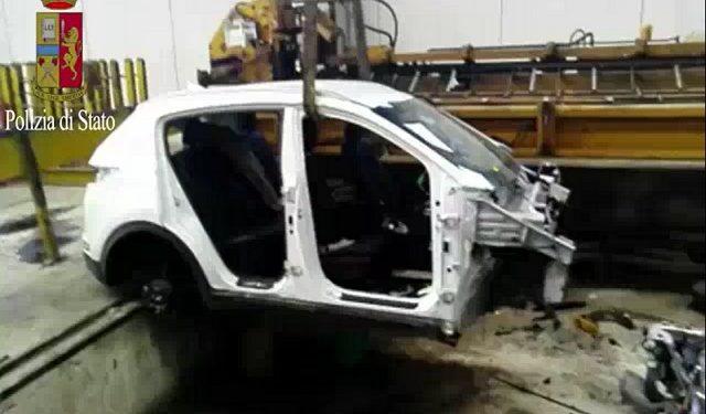 Operazione Alto Impatto. Arrestato 44enne bitontino per ricettazione e riciclaggio di pezzi di auto