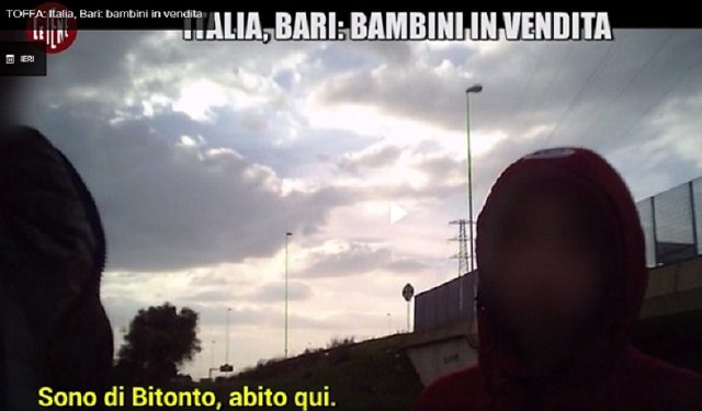 Le “Iene” scoperchiano l’inferno dei bambini in vendita. Uno di loro: “Ho 15 anni e sono di Bitonto”