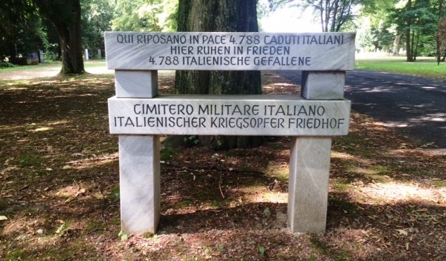 Caduti in guerra e mai tornati, neanche da morti. I bitontini sepolti nei cimiteri militari tedeschi