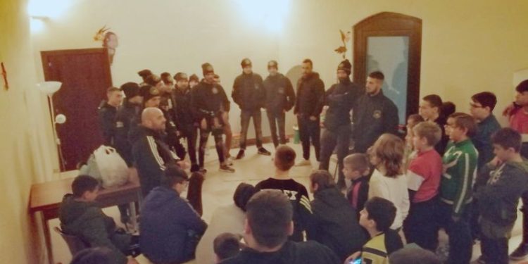 Calcio e solidarietà. Il gruppo ultras “Centro Storico” impegnato con iniziative sociali