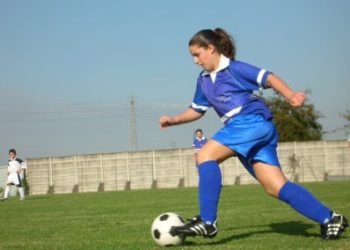CALCIO – Il sogno di Vittoria Scolamacchia e Mariarosaria Zippone, stelline dell’Olimpia Torrione