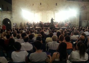 L’Orchestra sinfonica della Provincia di Bari incanta i bitontini in Cattedrale