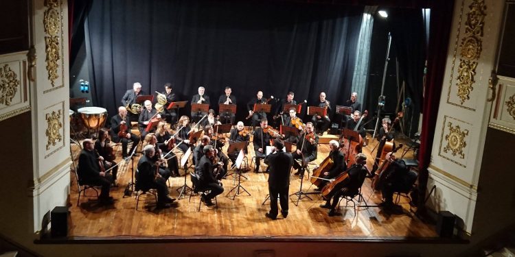 L’Orchestra Sinfonica Metropolitana rende omaggio alla musica operistica bitontina