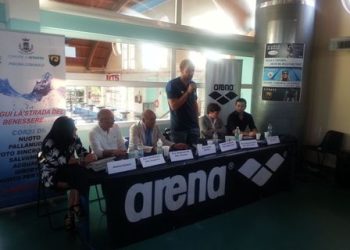 NUOTO – Massimiliano Rosolino inaugura le attività della Piscina Comunale