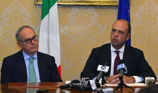Il ministro dell’Interno Alfano in Prefettura: “Particolare attenzione su Bitonto”