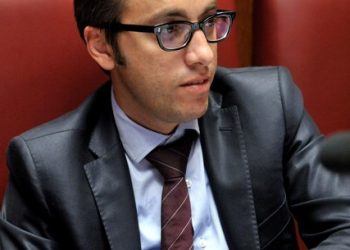 Sospensione pagamento quota capitale mutui e 8 per mille per le scuole: l’attività dell’on. Cariello