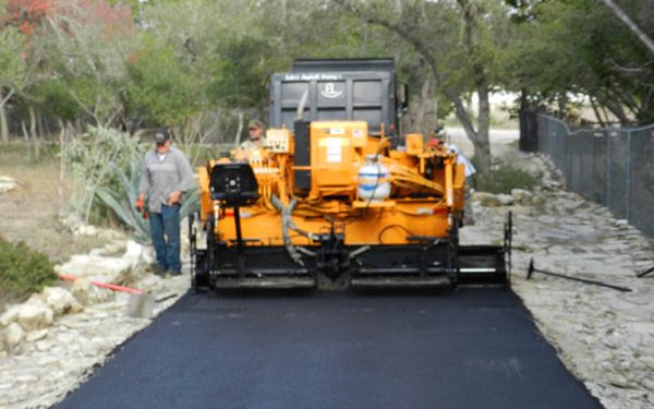 Abbaticchio replica a “Controvento”: “In due anni fatto un grande lavoro per rifare le strade”