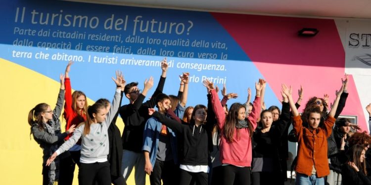 Al Teatro Traetta l’Invasione artistica del Network Internazionale Danza Puglia