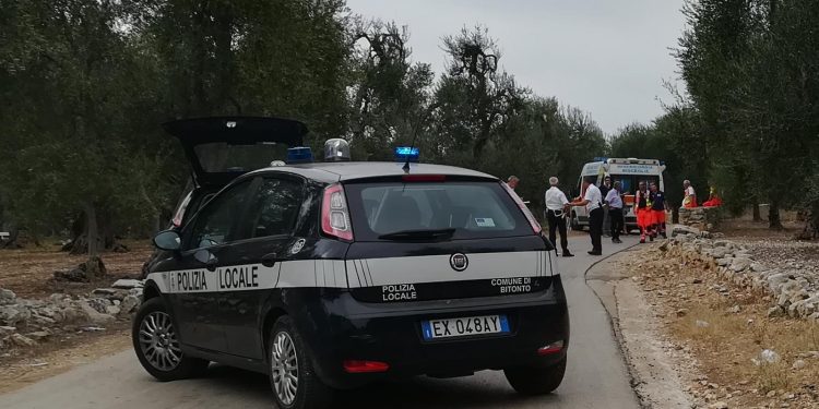 Un 86enne a bordo di un motociclo perde la vita su via Cela. Ora si cerca di appurare la dinamica del fatto
