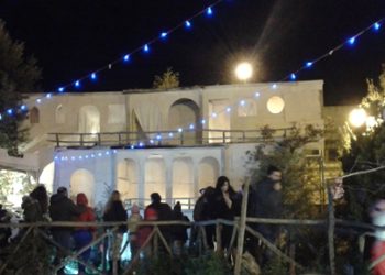 Bellezza, stupore e sacralità. Ecco il Presepe vivente e s’accende il Natale a Palombaio