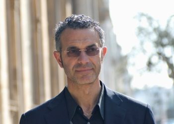 “Canone per l’occupazione del suolo pubblico, agli esercenti del centro storico tocca oppure no?”