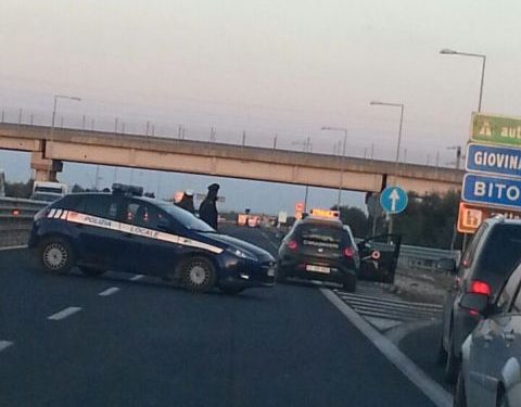 Ultim’ora. Tragico incidente sulla 16bis, perde la vita un ragazzo. Traffico deviato verso Bitonto