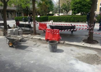 Eppur qualcosa si muove. Iniziati i lavori di restyling in piazza Padre Pio