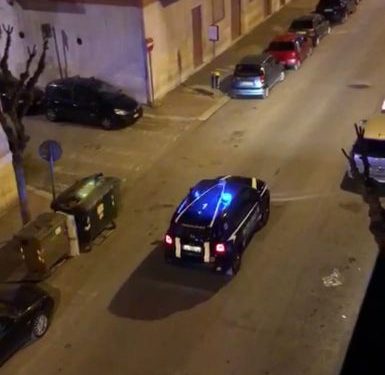 Abbaticchio: “Ve lo chiedo in ginocchio, state a casa”