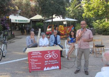 Cento pedalate per la legalità. Consegnate alle associazioni 75 biciclette
