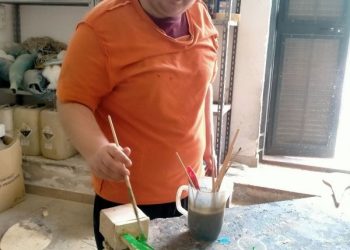 Dai banchi dell’università alla naturArte, oltre l’autismo. Giulio espone le sue creazioni in un mercatino