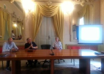 Il report sulla tutela dell’ambiente nel primo semestre 2015. Tanto lavoro, scarsa civiltà