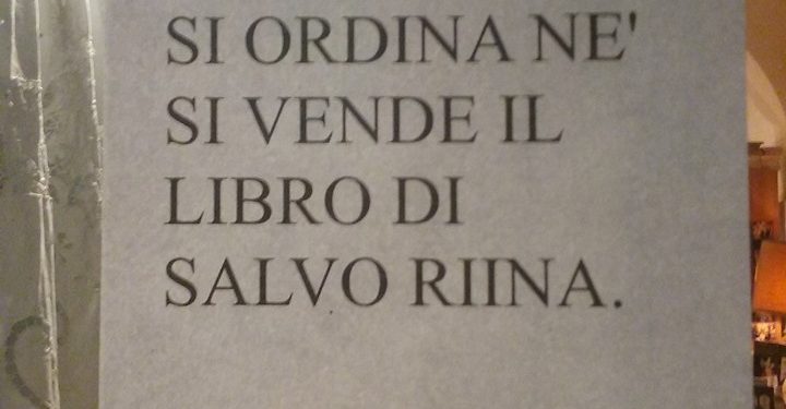 “Riina, Family life”. Le librerie bitontine dicono “no” al libro del figlio del Capo dei Capi