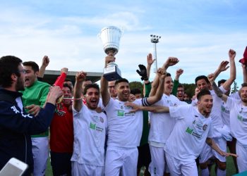 CALCIO – De Santis gol e l’Omnia Bitonto alza al cielo la Coppa Puglia. Magnifico “double”