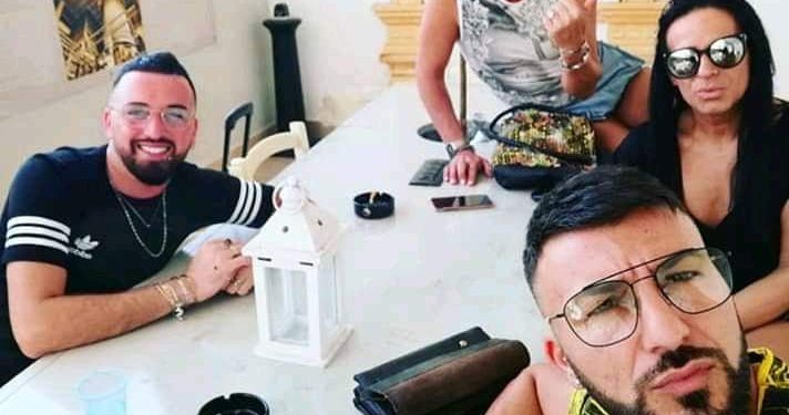 Trattenuti dalla polizia perché trans: la vacanza diventa un inferno per due bitontini a Sharm