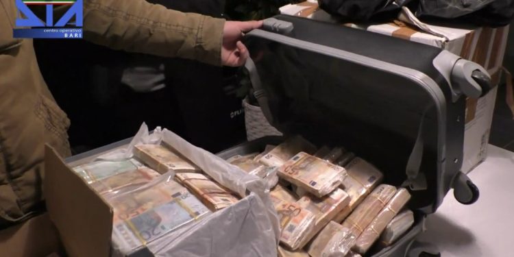 Com’è stato smascherato il “sistema Giordano” che ha truffato il Fisco per 31 milioni di euro. Ecco tutti i dettagli dell’operazione della DIA