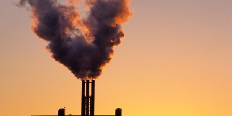 Inceneritore Newo. Per l’assenza del numero legale salta il “no” unanime del consiglio comunale di Bari