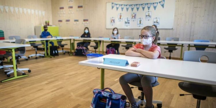 “L’apertura delle scuole porterà ad un rialzo dei contagi”
