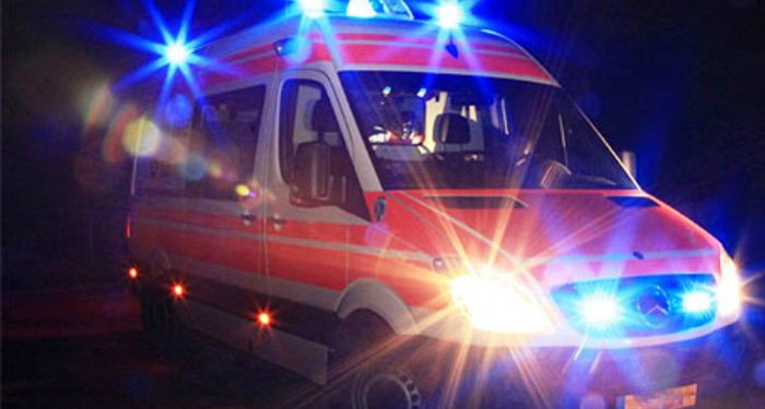 Brutto incidente in via Solferino. Feriti una donna e suo figlio minorenne