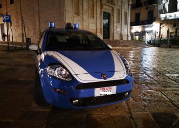 Estorsione per debito di droga: arrestate tre persone