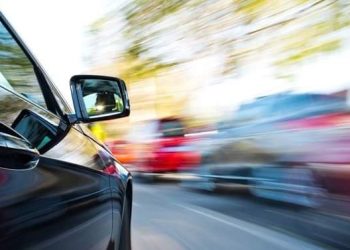 Sfrecciava a gran velocità su corso Vittorio Emanuele, automobilista individuato e sanzionato